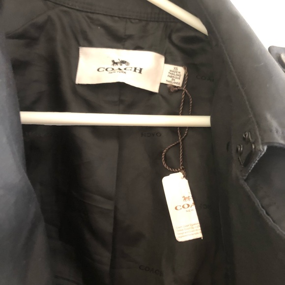 $150 OBO Coach Short Trench - Picture 3 of 4